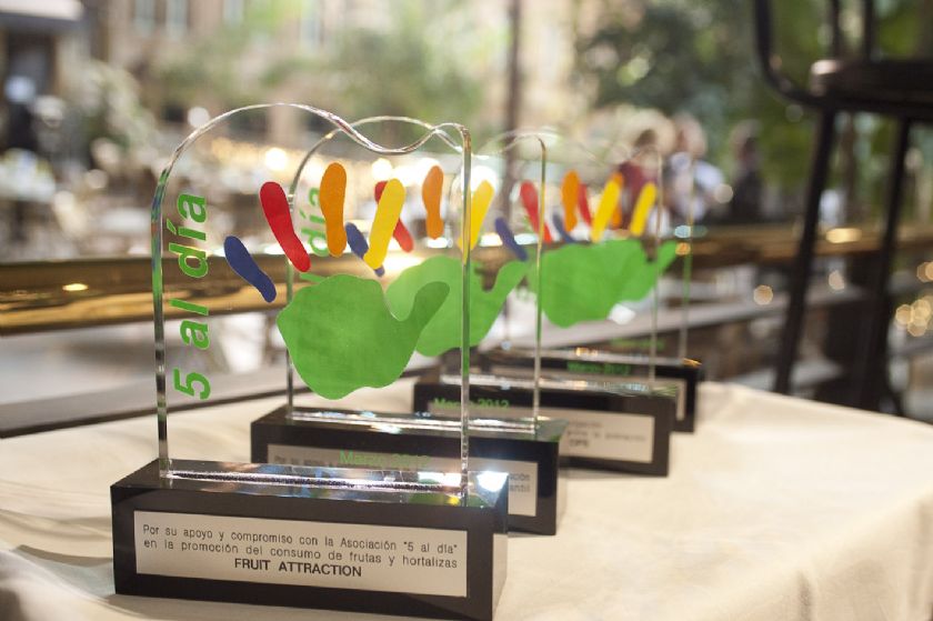 V Edicin Premios `5 al da`