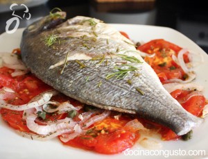 Dorada al horno con tomate